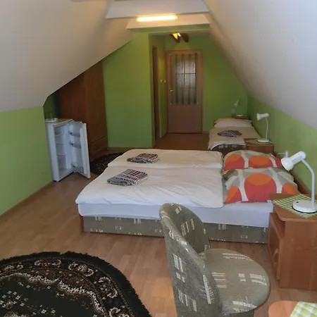 게스트하우스 Horec Iii 2*